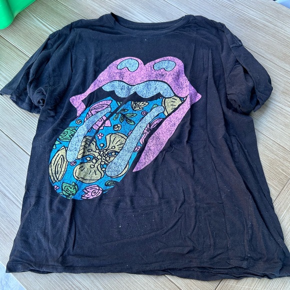The Rolling Stones Black Tee with Colorful Tongue Graphic - Picture 1 of 4